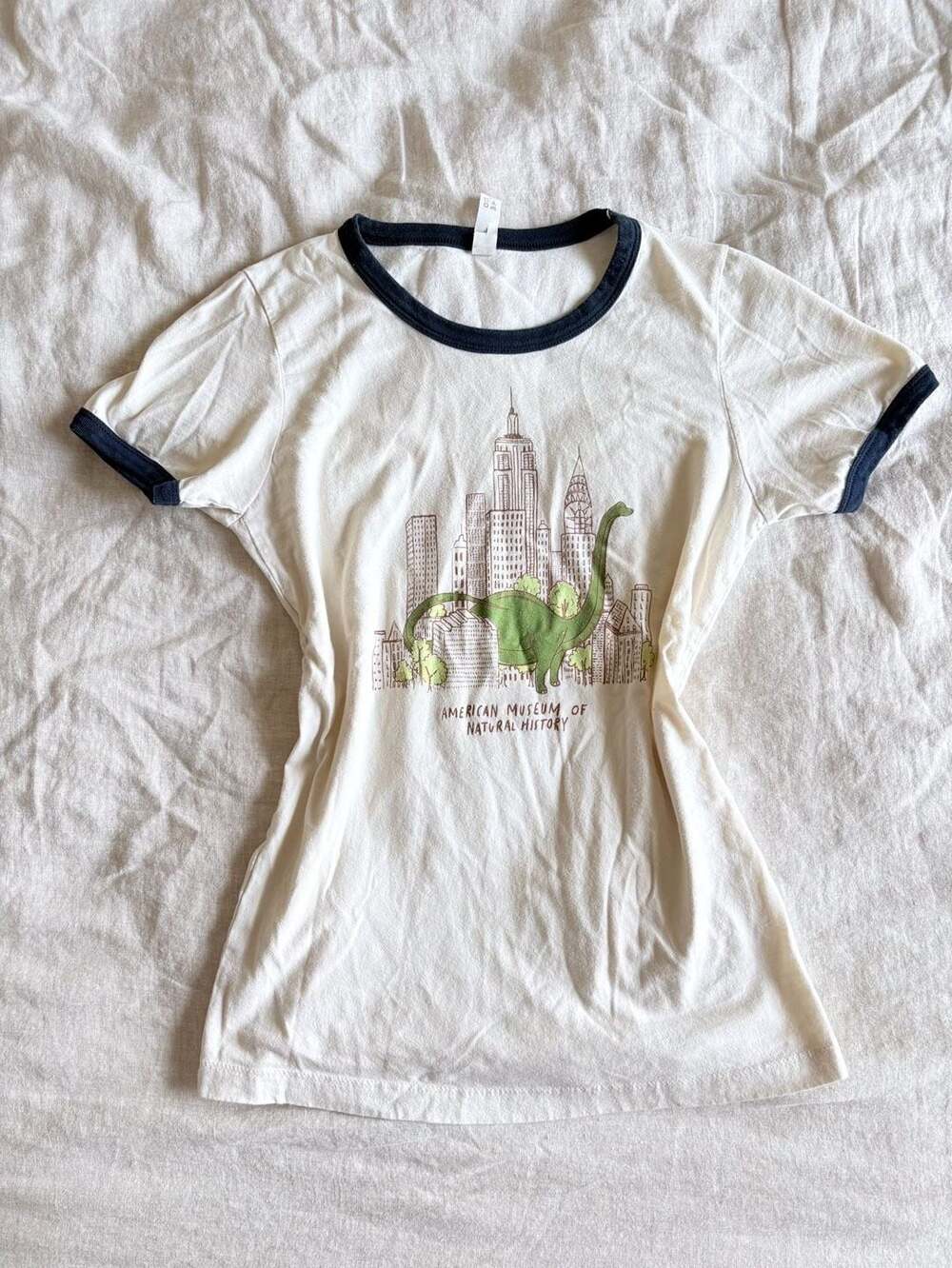 American Museum of Natural History Dinosaur Ringer T-Shirt Size M White